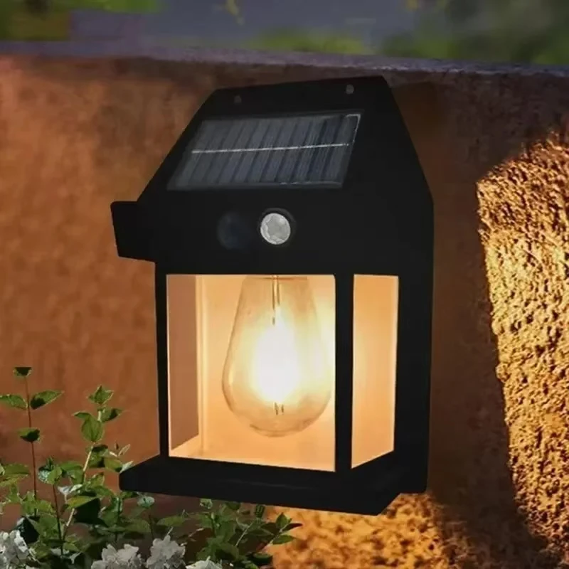 مصباح جداري خارجي يعمل بالطاقة - مراجعة Smart Garden Solar وسعره